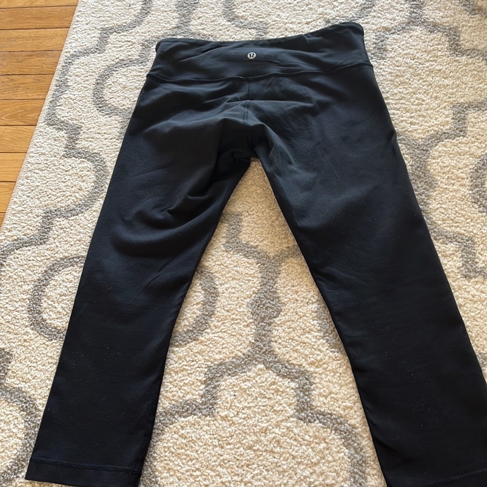 Lululemon crop - Picture 4 of 4